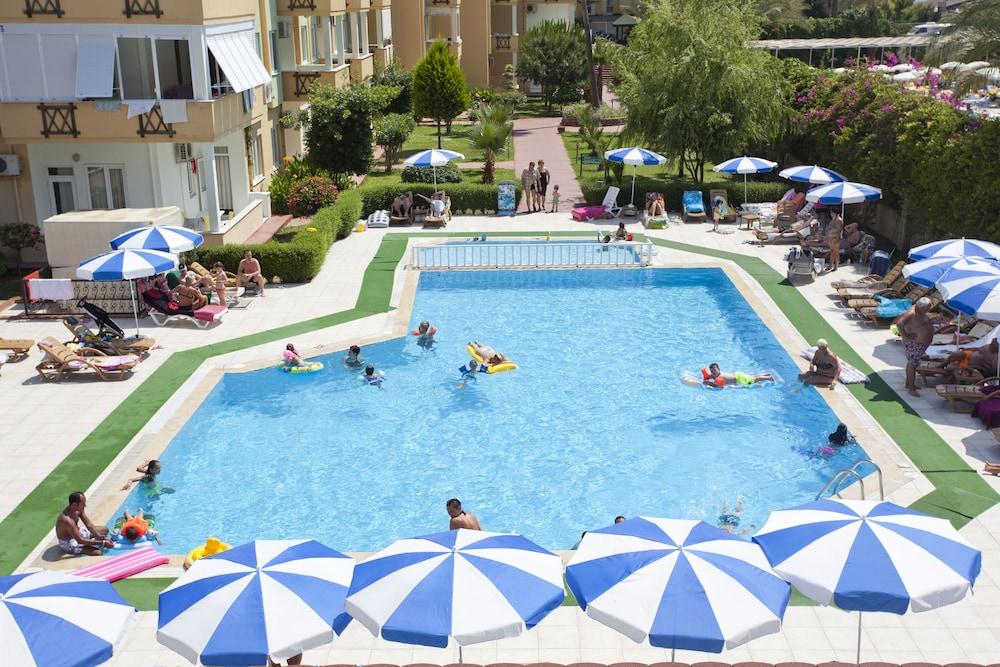 Hotel Titan Garden Ultra All Inclusive Konaklı 外观 照片