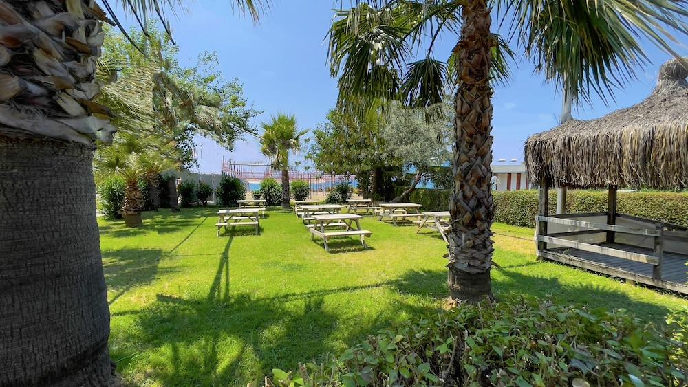 Hotel Titan Garden Ultra All Inclusive Konaklı 外观 照片